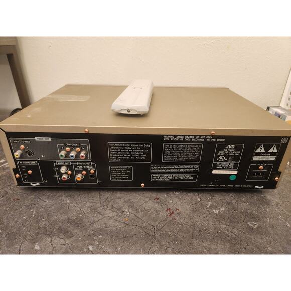 JVC 3 DVD PLAYER‎ MODEL #XV-M567GD W/ Remote - Picture 10 of 16